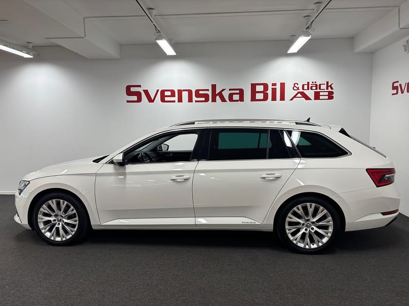Bild 2 av Škoda Superb iV Kombi Skoda 1.4 TSI Business Edition, Style 2,99% ränta