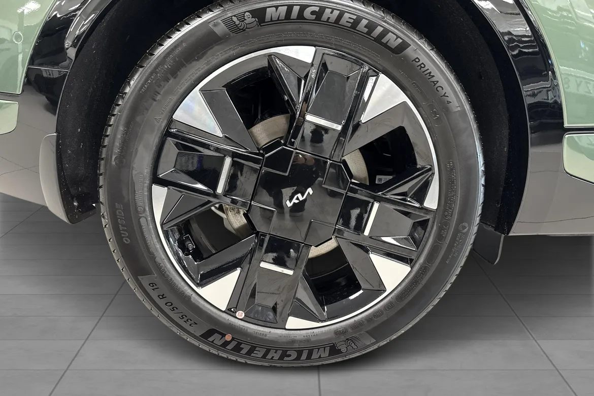 picture of a car