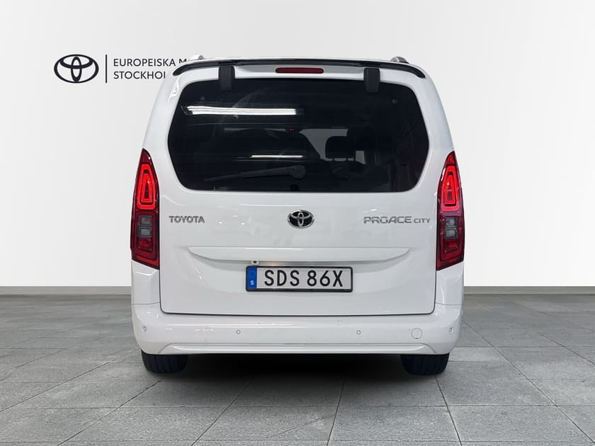 Bild 4 av Toyota ProAce City Verso // V-HJUL