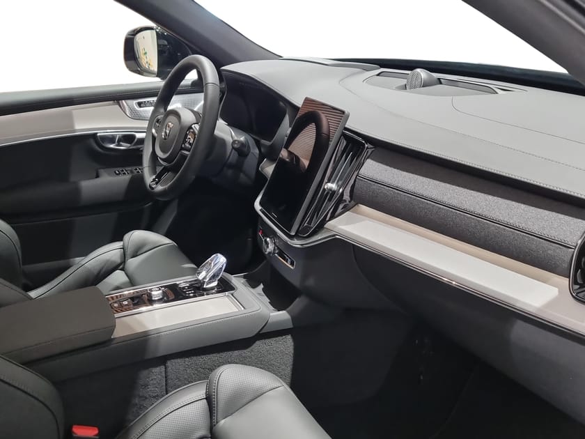 Bild 4 av Volvo XC90 T8 Ultra Black Edition - Demo
