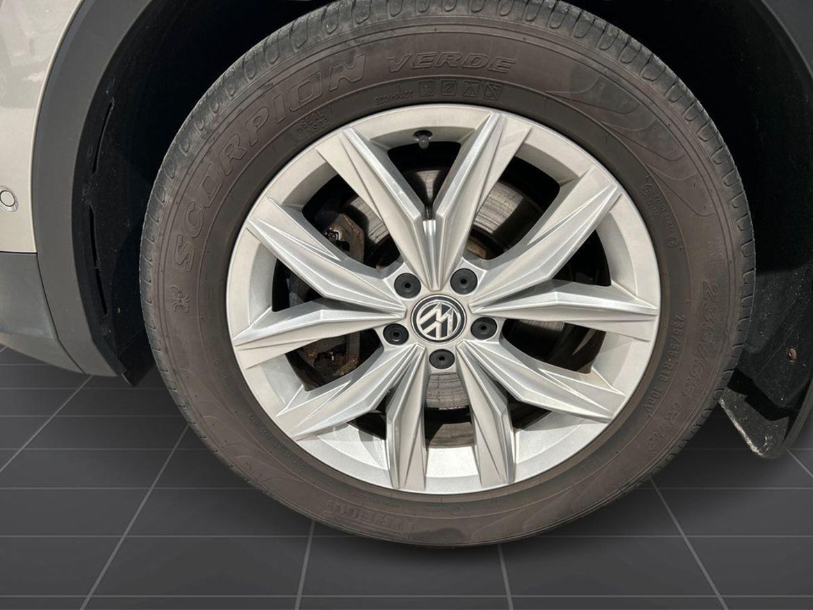 Volkswagen Volkswagen Tiguan — bild 8