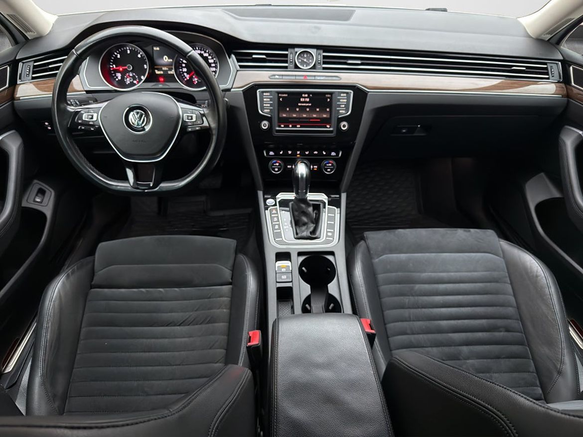 Volkswagen Passat, bild 10 av 18
