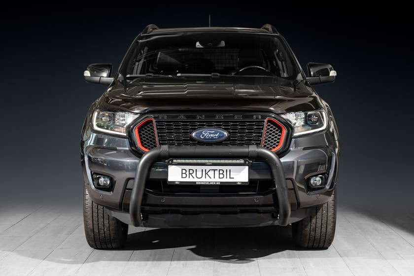 Bilde 3 av Ford Ranger Dobbelcab Double Cab 2,0 TDCi 213hk Thunder Webasto | Krok | Kam