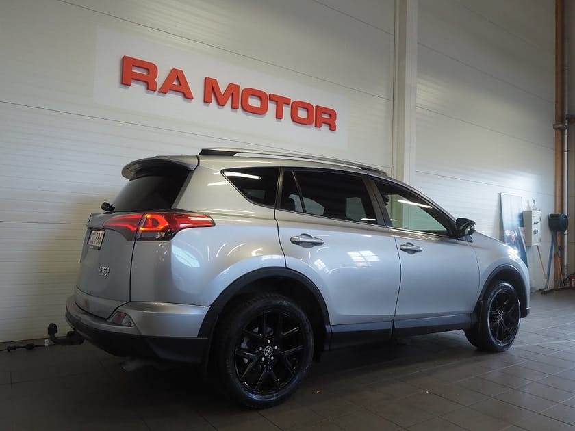 Bild 5 av Toyota RAV4 2.0 Dual VVT-i AWD S X-Edition Drag Navi Kamera M-Värm