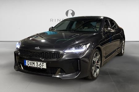 Kia Stinger GT AWD 3.3 T-GDi 366 HK AUT NAVI DRAG H/K PANO PDC 19"