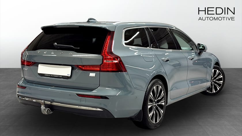 Bild 2 av Volvo V60 T6 AWD  Recharge  Core Edition