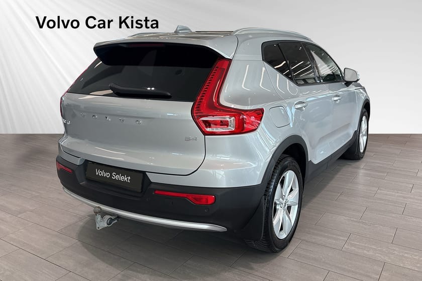 Bild 5 av Volvo XC40 B4 FWD Bensin Core SE II Drag B-Kamera