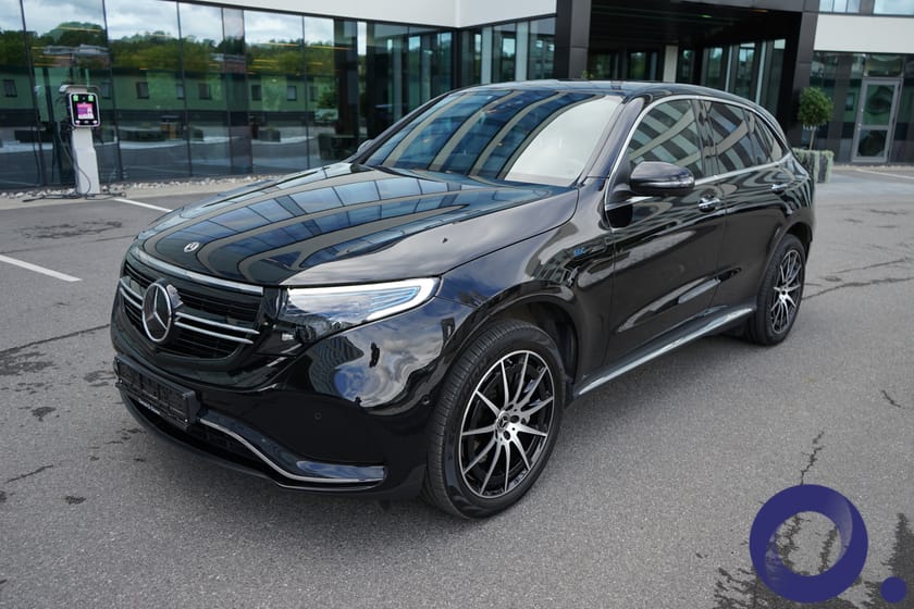 Bilde 2 av Mercedes-Benz EQC 400 4MATIC AMG / Premium plus mye utstyr !
