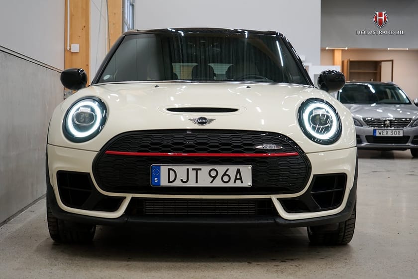 Bild 5 av MINI John Cooper Works ALL4 Clubman JCW Maximize 306hk H/K Kamera Rut-qiult