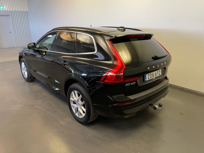 Bild 4 av Volvo XC60 B4 Diesel Core / Dragkrok / Navigation / 360 kamera /