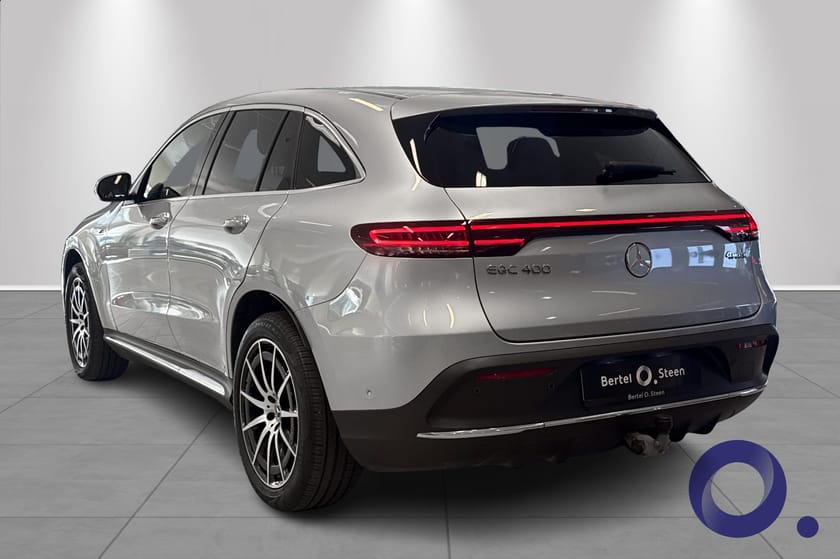 Bilde 3 av Mercedes-Benz EQC 400 4MATIC AMG eksteriør og interiør