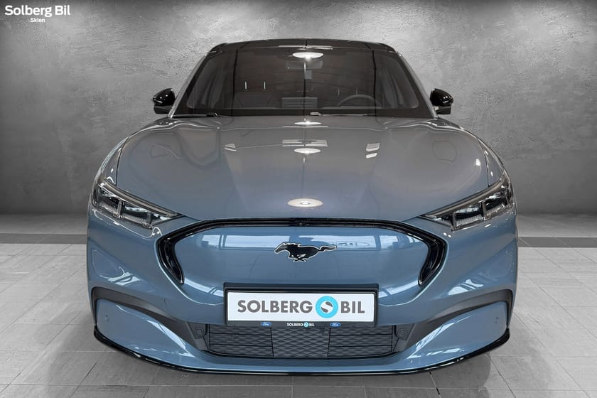 Bilde 2 av Ford Mustang Mach-E Long Range AWD