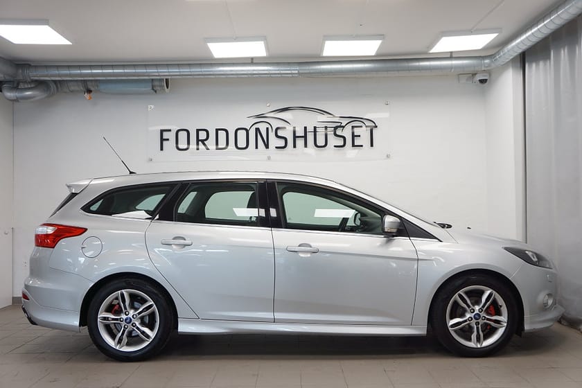 Bild 3 av Ford Focus Kombi 1.0 EcoBoost 125HK TITANIUM | SVENSKSÅLD