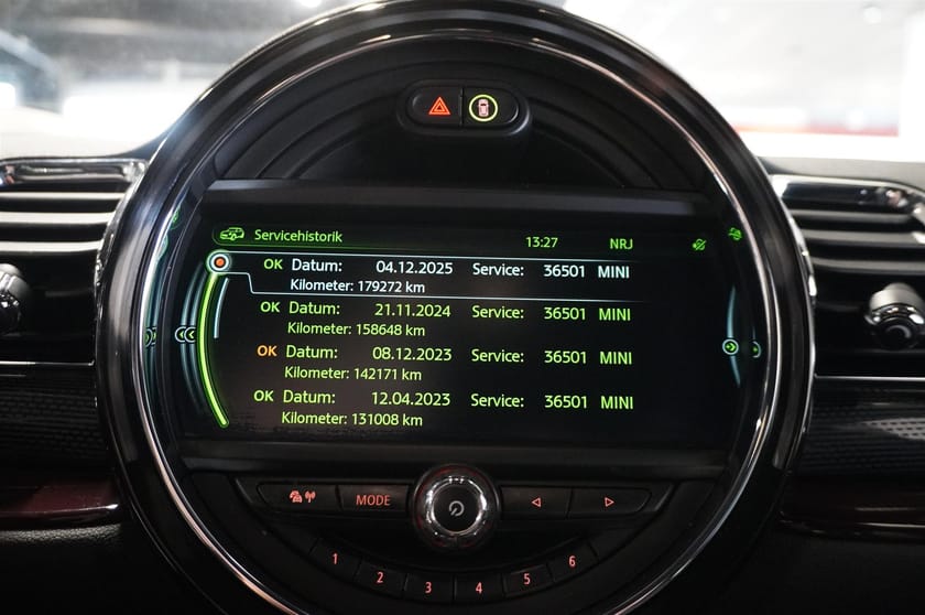 Bild 4 av MINI Cooper Clubman 136hk Manuell Chili H K Elstol Läder HUD Navi Kamera Aktivfarthållare