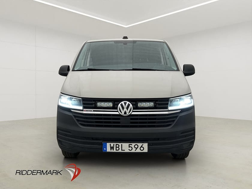 Bild 5 av Volkswagen Transporter 4M Värm LED Drag Kamera CARPLAY Moms