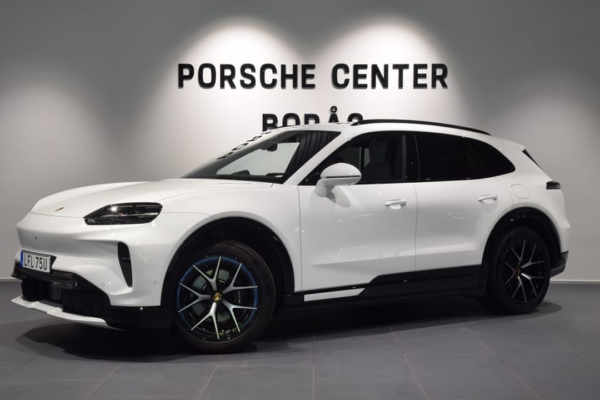 Bild 1 av Porsche Cayenne Electric - VAT/Leasebar