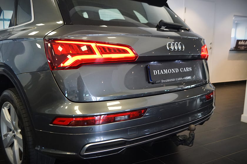 Bild 4 av Audi Q5 2.0 TDI quattro S Tronic S-Line Cockpit Drag Navi