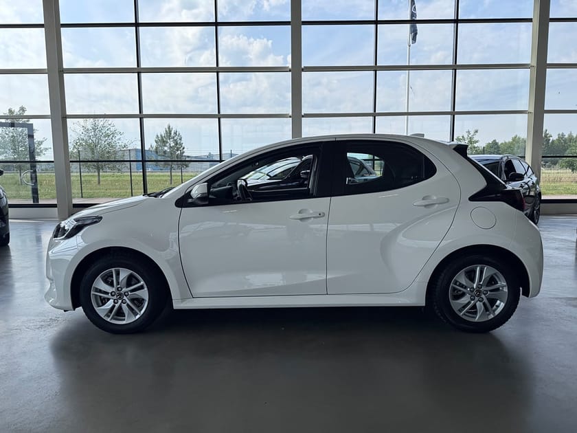 Bild 2 av Mazda 2 Hybrid | Rattvärme | Backkamera | Moms