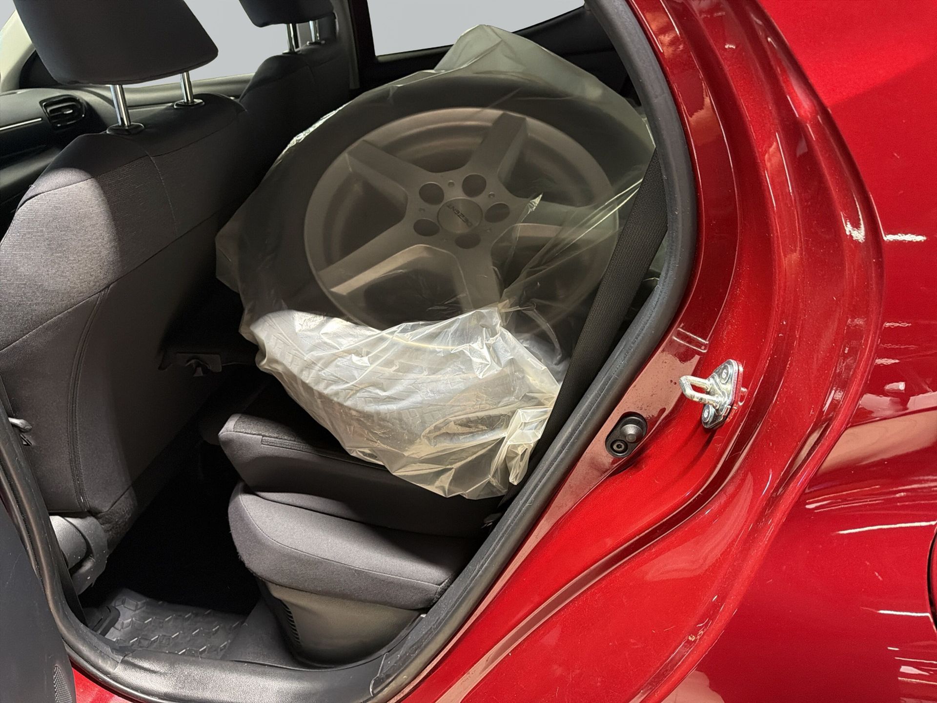 Toyota Yaris 2021, bild 7/10