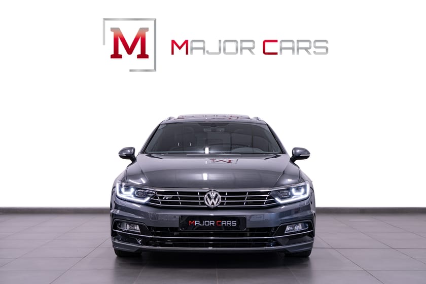 Bild 2 av Volkswagen Passat Sportscombi 2.0 TDI 4M GTS R-Line Pano Cockpit Skinn Drag 240hk