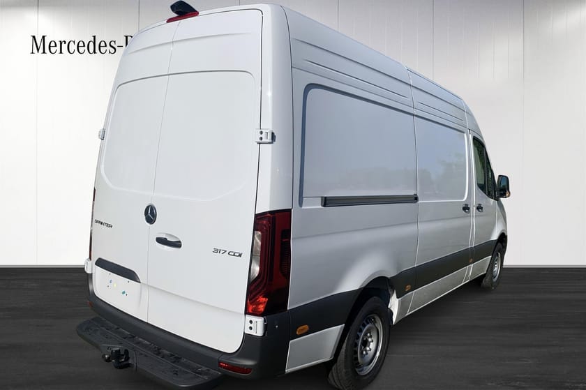 Bild 5 av Mercedes-Benz Sprinter 317 CDI RWD Panel Van SKÅP A2 PRO