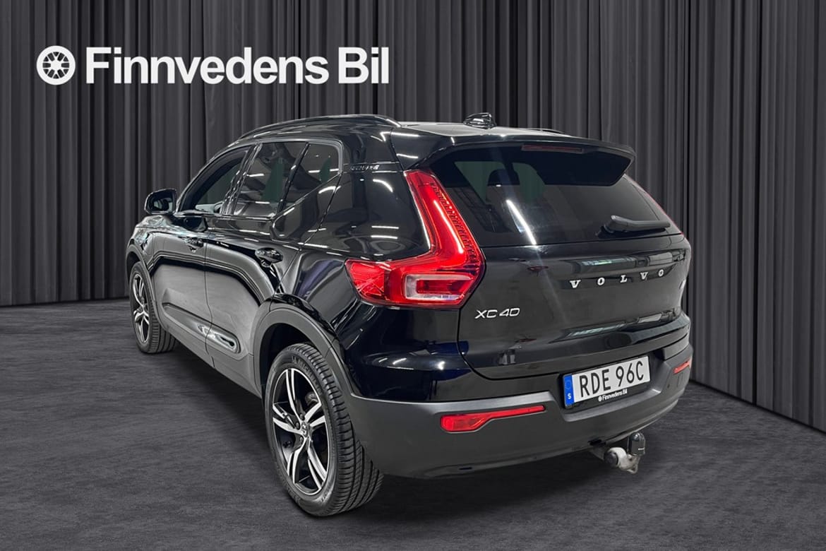 Volvo XC40 2021 - miniatyr 2