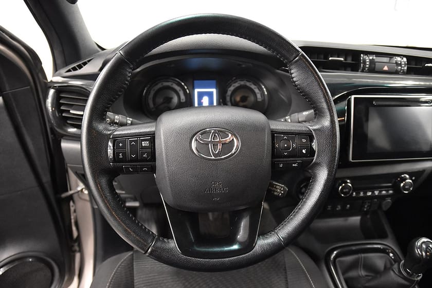 Bild 2 av Toyota Hilux Extra Cab