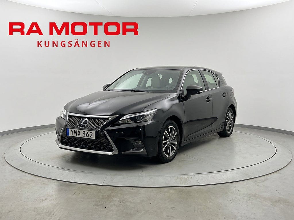Lexus CT 136 л.с.