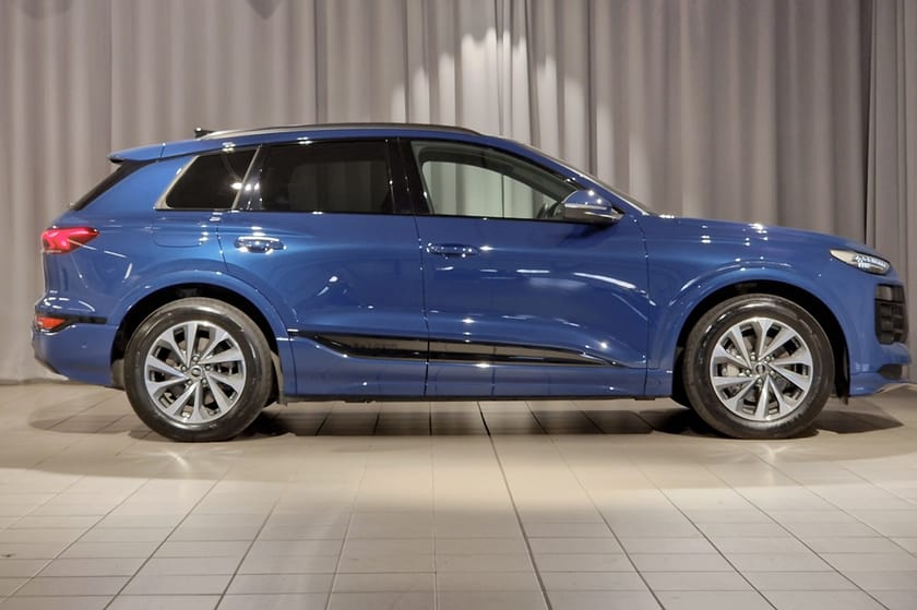 Bild 3 av Audi Q6 e-tron quattro | Drag | P-klimat | B&O | HUD | 360 vy | 3