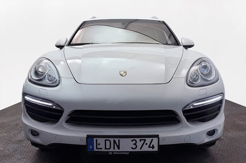 Bild 3 av Porsche Cayenne S PASM PCM PDCC PTV Drag Navi Kamera 400hk