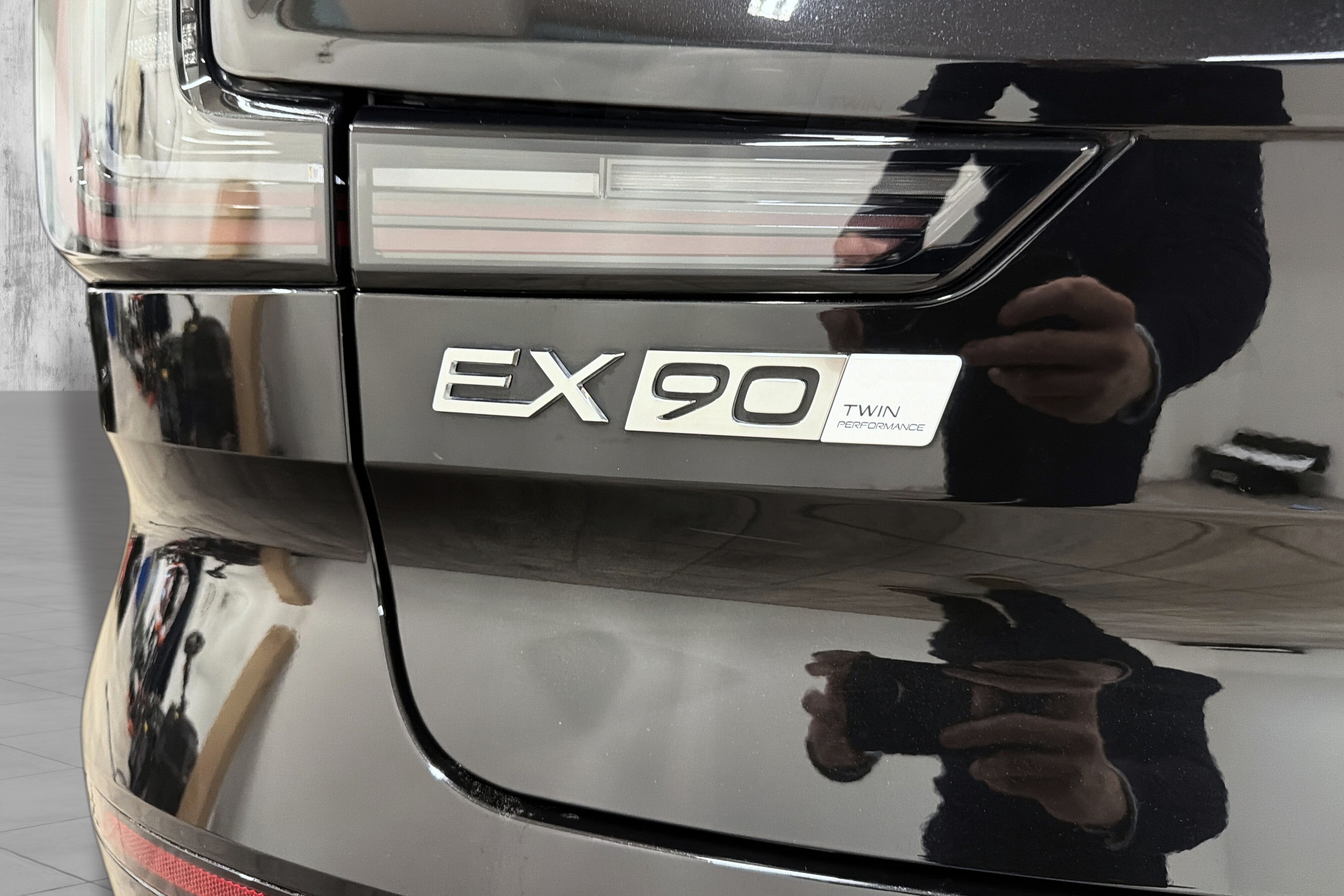 Volvo EX90 Twin Motor Performance bilde 8