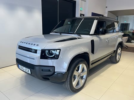 Land Rover Defender P300e PHEV
