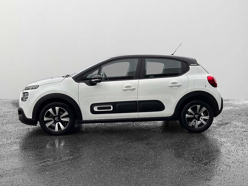Bild 2 av Citroën C3 1.2 PureTech 82hk Shine P-sensorer bak alufälgar