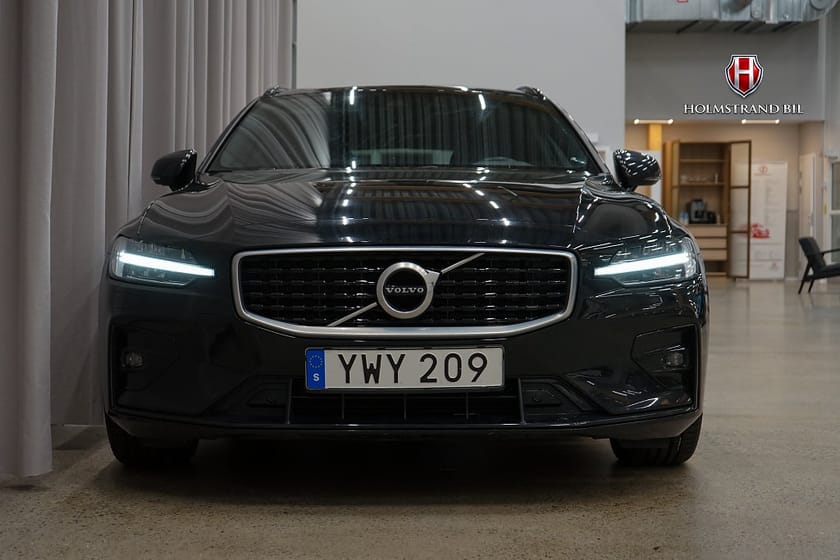 Bild 5 av Volvo V60 D3 R-Design Dvärme HUD Kamera Carplay BLIS Rattvärme