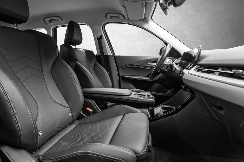Bilde 2 av BMW iX1 xDrive30 