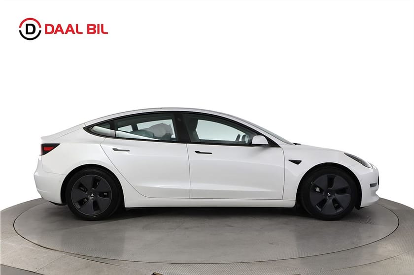 Bild 5 av Tesla Model 3 Long Range AWD