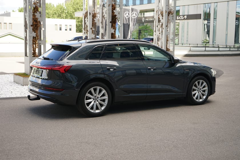 Bilde 5 av Audi e-tron 50 quattro Advanced sport / Godt utstyrt !