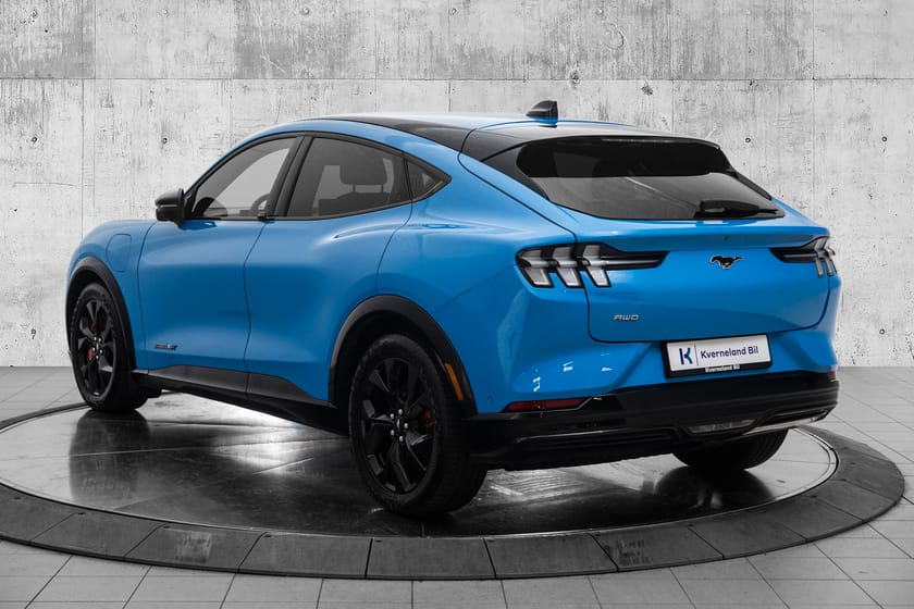 Bilde 3 av Ford Mustang Mach-E Long Range AWD | Hengerfeste | Lav km | Meget velholdt |