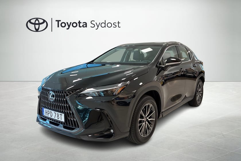 Bild 1 av Lexus NX 350h AWD Business Technic Dragkrok Automat Navigation Rattvärme Backkamera mm