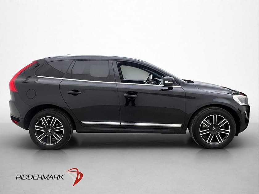 Bild 4 av Volvo XC60 D4 AWD Classic Summum Pano Kamera Drag Värmare