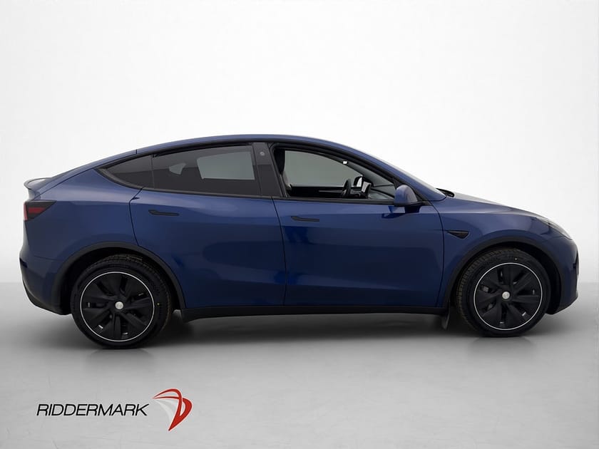 Bild 5 av Tesla Model Y Long Range AWD Värmepump Autopilot Pano