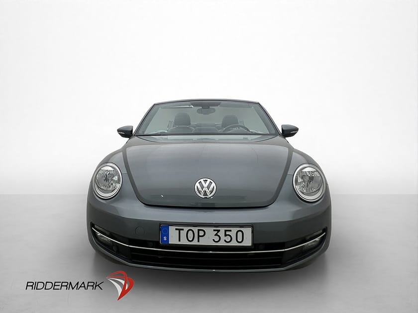 Bild 2 av Volkswagen Beetle Cabriolet 1.2 TSI 105hk P-sensor Carplay