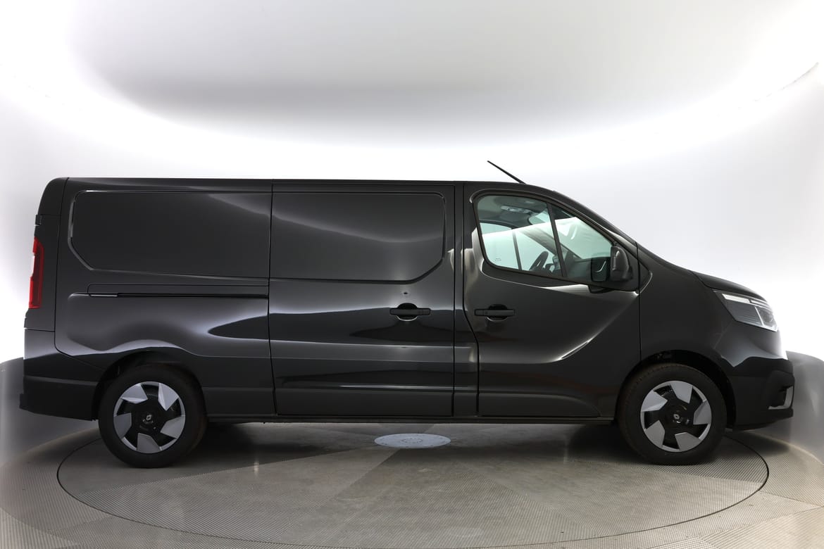 Renault Trafic 2027 - miniatyr 5