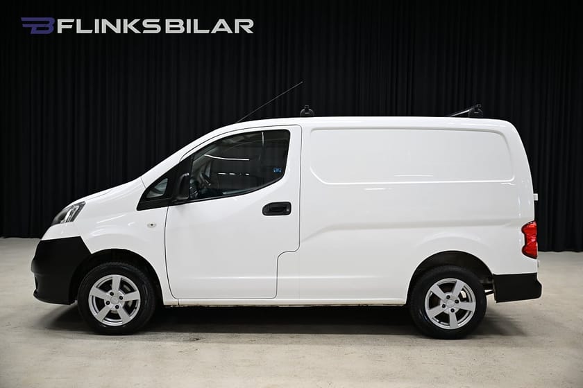 Bild 2 av Nissan NV200 Van 1.5 dCi 90HK Drag|GPS|Backkamera|M/K-Värmare|NyKamrem