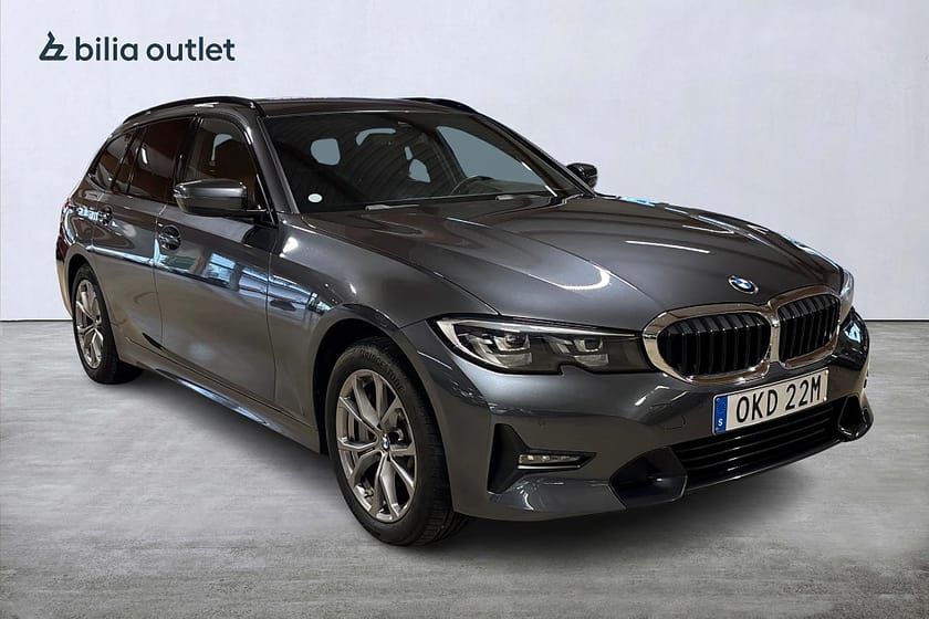 Bild 4 av BMW 330e Touring Sportline / Moms / Navigation / CarPlay