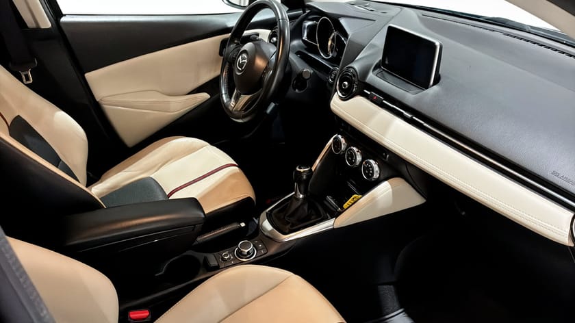 Bild 3 av Mazda 2