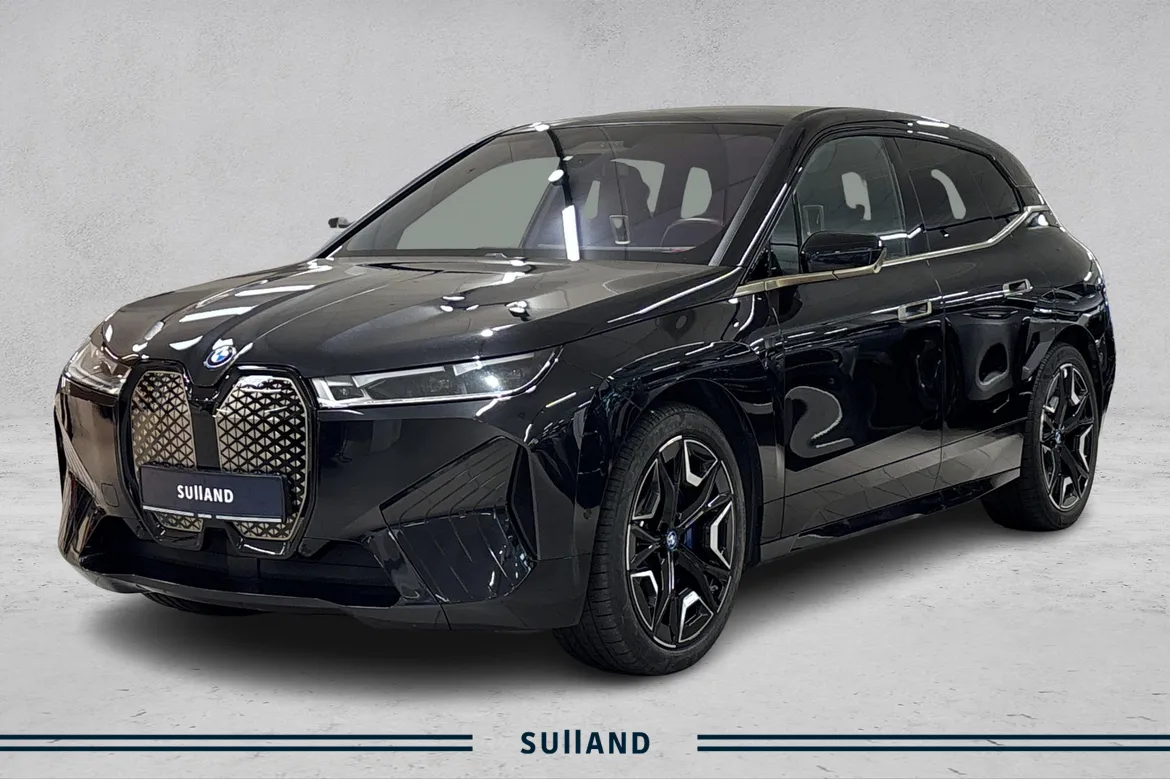 Bilde av BMW iX xDrive50