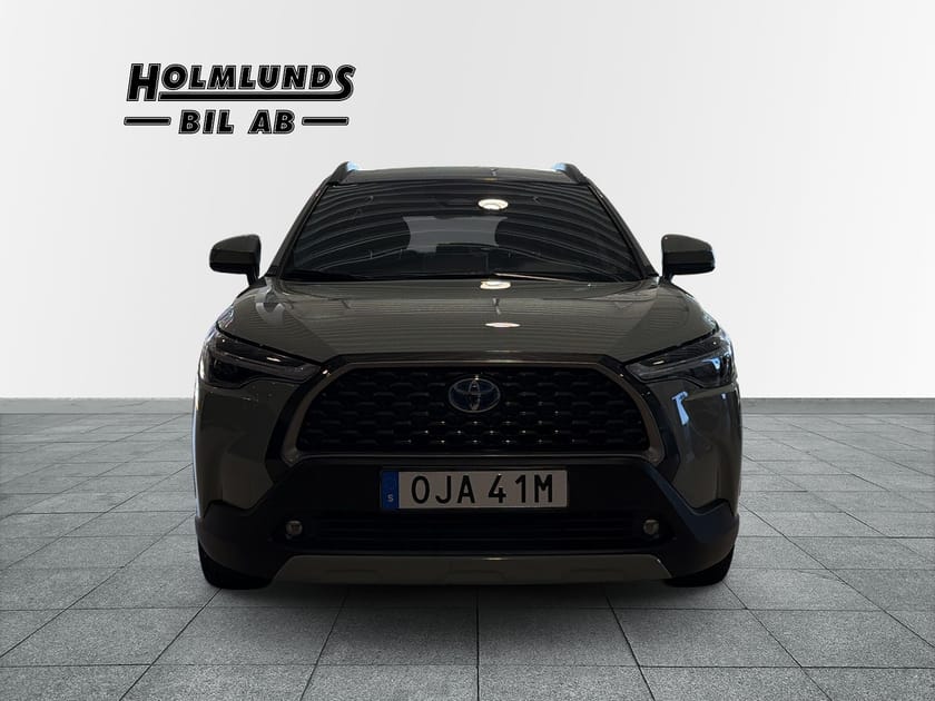 Bild 5 av Toyota Corolla Cross Hybrid AWD-i 2,0 197hk Style pluspaket v-hjul