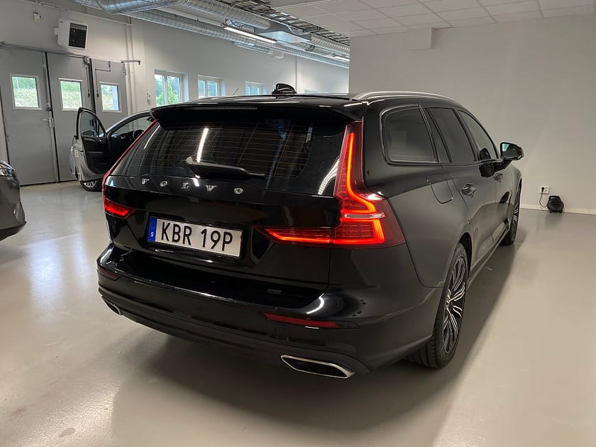 Bild 4 av Volvo V60 Recharge T6 AWD Geartronic Inscription Expression Drag