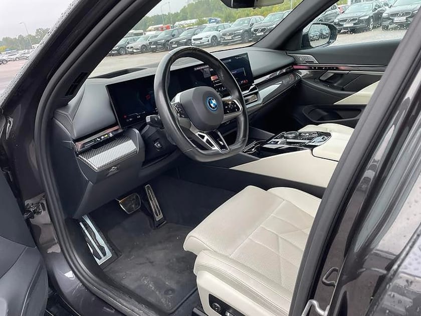 Bild 5 av BMW i5 eDrive40 Sedan